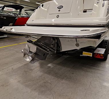 RINKER 230 ECC, cuddy cabin, 2011, Sprzedana