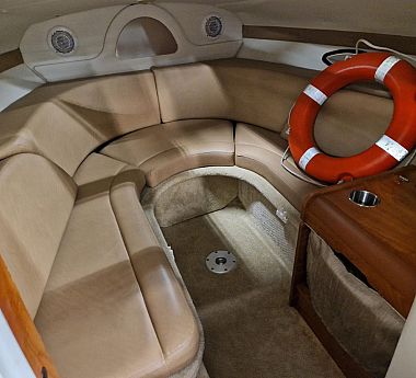 RINKER 230 ECC, cuddy cabin, 2011, Sprzedana